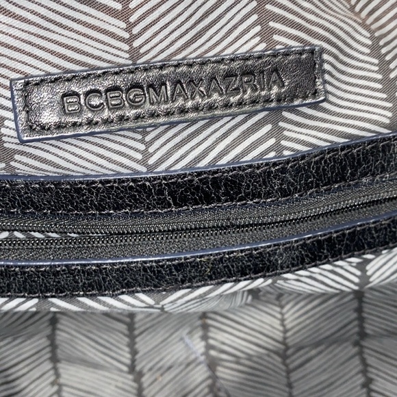 BCBGMAXAZRIA black leather bag - Picture 7 of 11